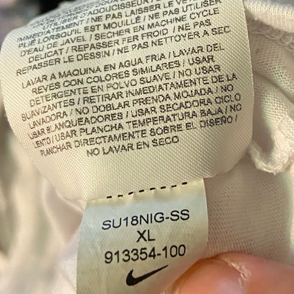 Nike Athletic Cut Tank Dri Fit - Picture 5 of 6